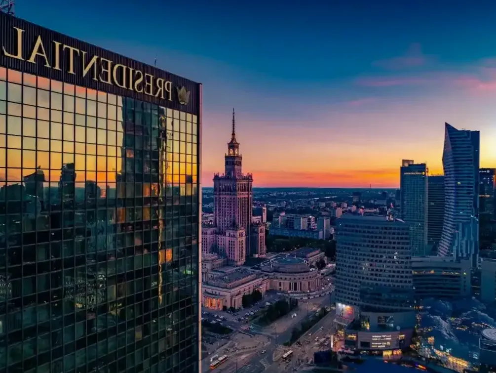Wieczorny serwis