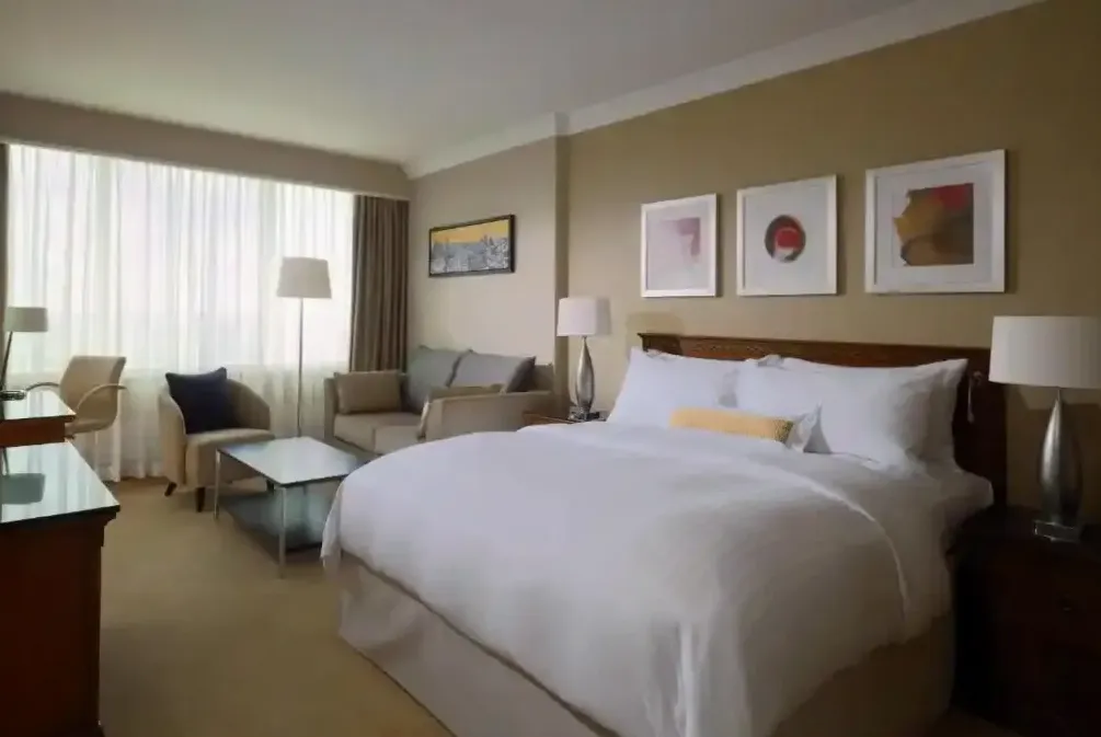 Hotel z kasynem w Warszawie